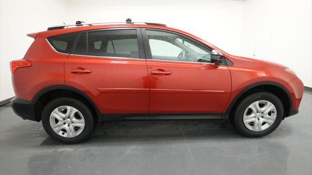 2013 Toyota RAV4 LE