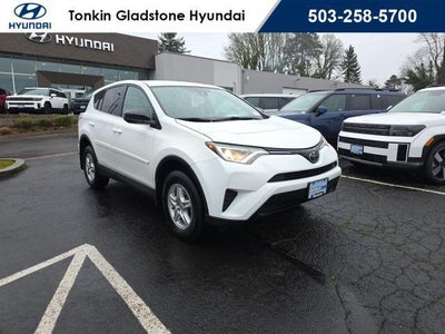 2017 Toyota RAV4 AWD LE 4DR SUV