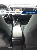 2017 RAV4 Thumbnail 27