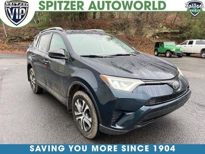 2018 Toyota RAV4 AWD LE 4DR SUV