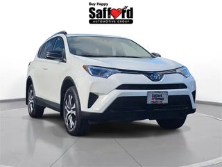 2018 Toyota RAV4 with Super White Exterior