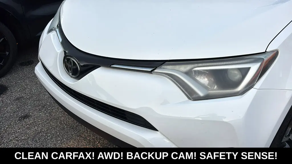 2018 Toyota RAV4 - $18,294