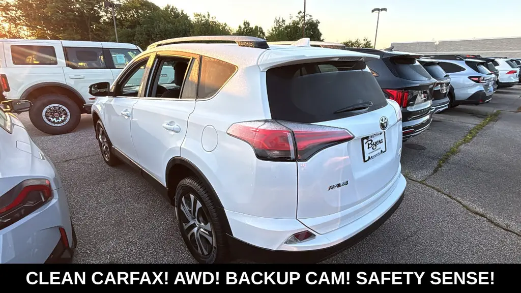 2018 Toyota RAV4 - $18,294