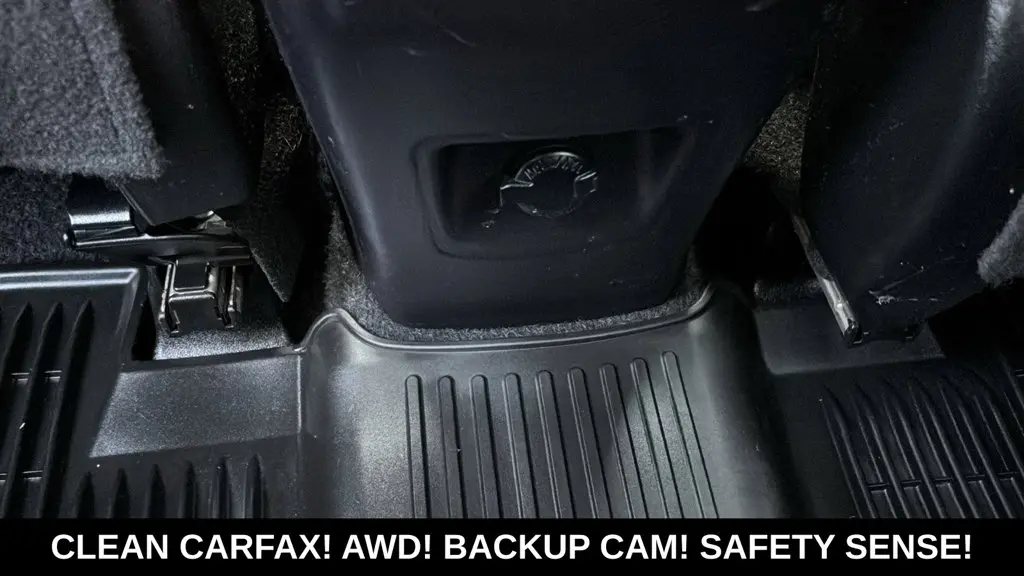 2018 Toyota RAV4 - $18,294