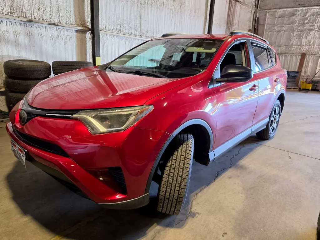 2017 Toyota RAV4 - $21,995