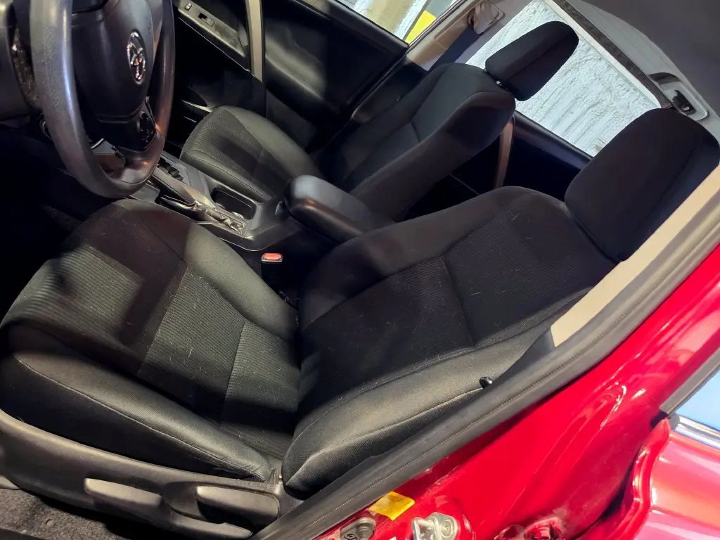 2017 Toyota RAV4 - $21,995