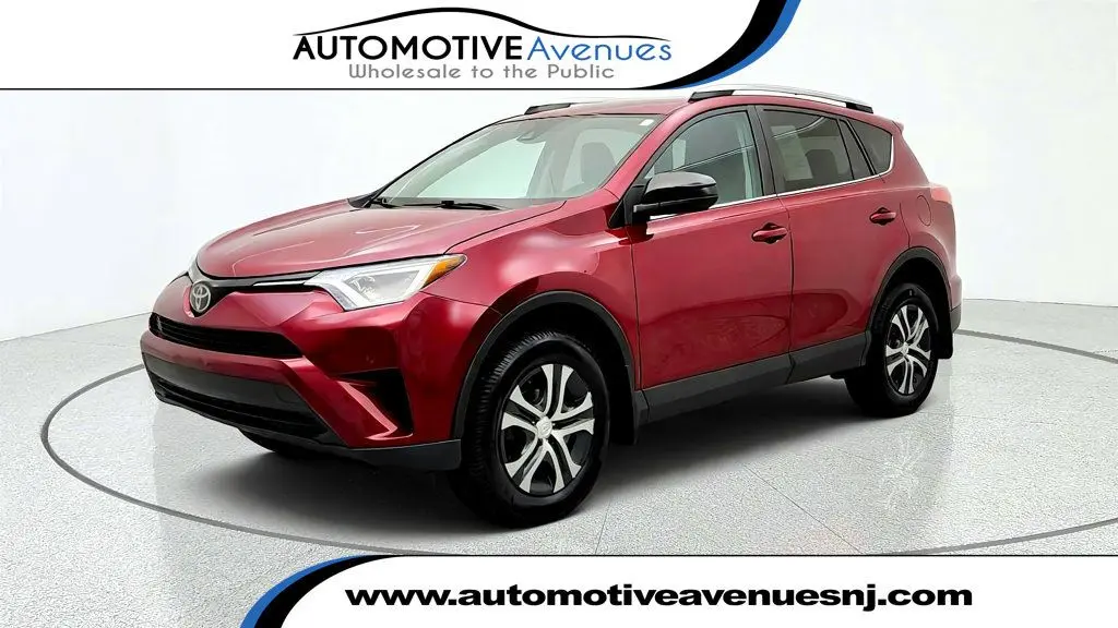 2018 Toyota RAV4 - $19,295