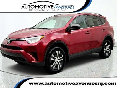 2018 Toyota RAV4 AWD LE 4DR SUV
