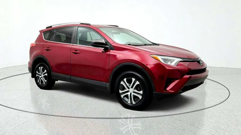 2018 Toyota RAV4 - $19,295