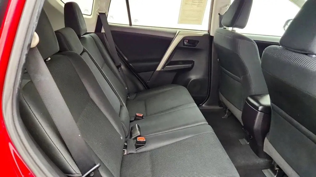 2018 Toyota RAV4 - $19,295