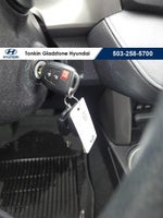 2017 RAV4 Thumbnail 15