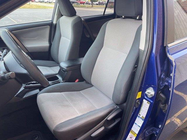 2014 Toyota RAV4 - $10,000