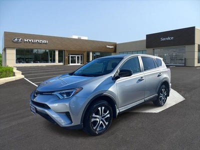 2018 Toyota RAV4 AWD LE 4DR SUV