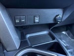 2018 RAV4 Thumbnail 19