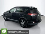 2018 RAV4 Thumbnail 10