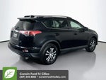 2018 RAV4 Thumbnail 13