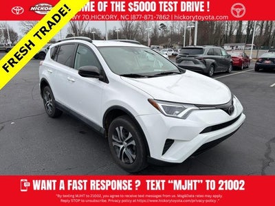 2017 Toyota RAV4 AWD LE 4DR SUV
