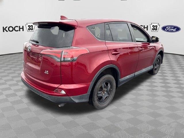 2018 Toyota RAV4 - $19,776