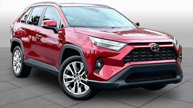2022 Toyota RAV4 XLE Premium