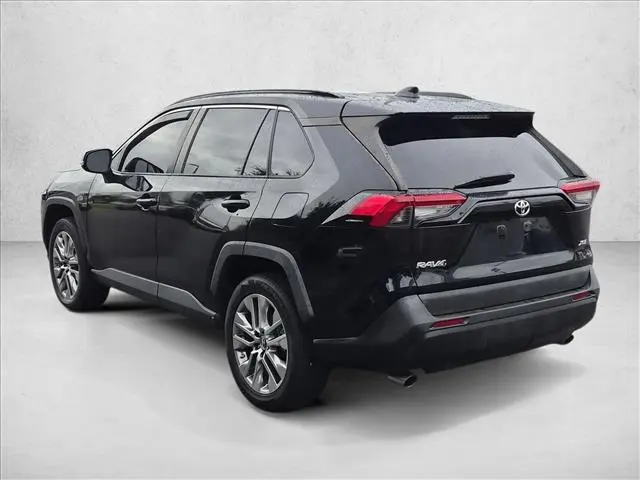 2019 Toyota RAV4 - $23,987