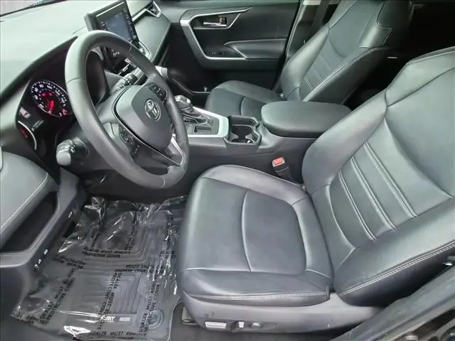 2019 Toyota RAV4 - $23,987