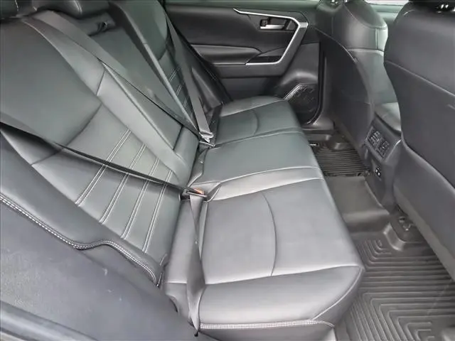 2019 Toyota RAV4 - $23,987