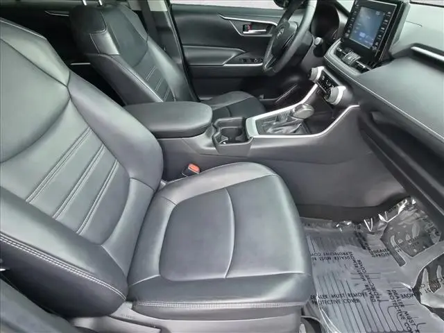 2019 Toyota RAV4 - $23,987