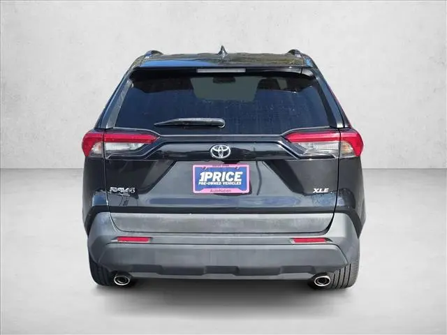 2019 Toyota RAV4 - $23,987