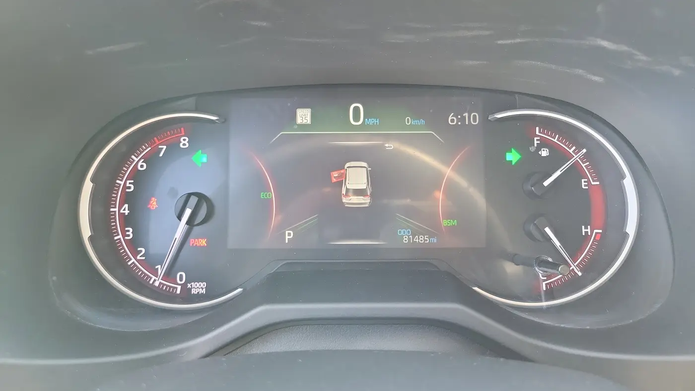 2023 Toyota RAV4 XLE Premium