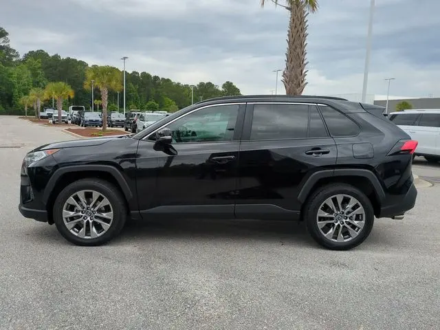2019 Toyota RAV4 - $21,460