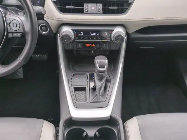 2019 Toyota RAV4 - $21,460