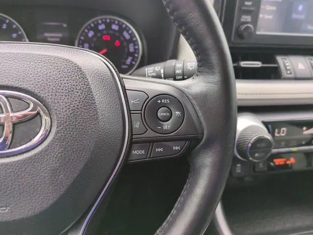 2019 Toyota RAV4 - $21,460