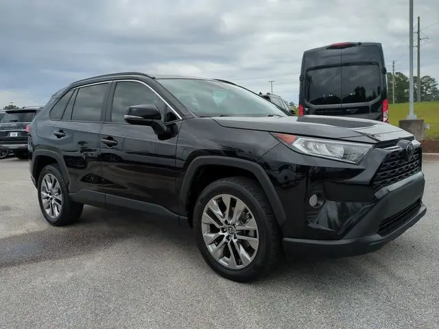 2019 Toyota RAV4 - $21,460