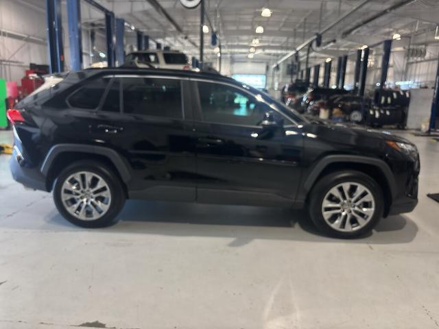 2022 Toyota RAV4 - $28,900