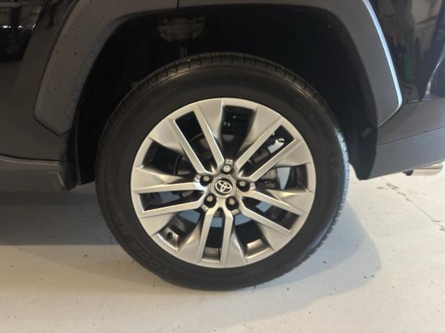 2022 Toyota RAV4 - $28,900
