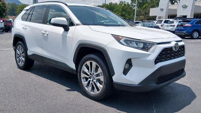 2019 Toyota RAV4 XLE Premium