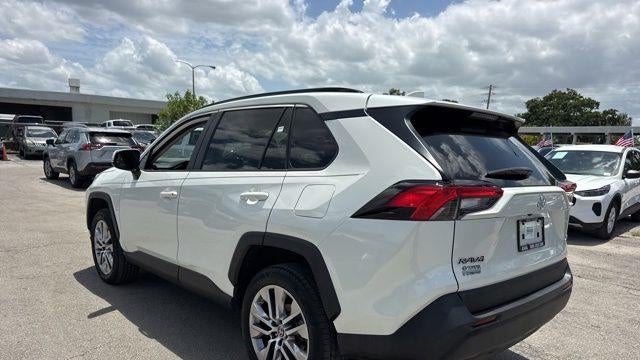 2022 Toyota RAV4 XLE Premium