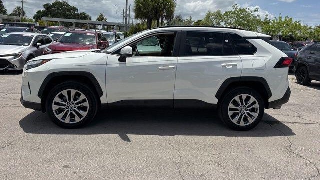 2022 Toyota RAV4 XLE Premium