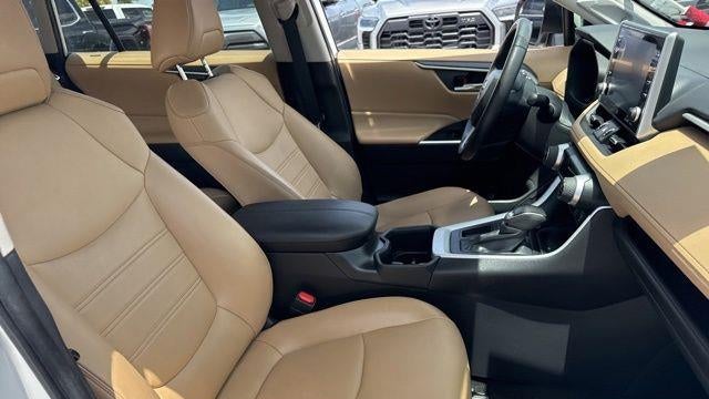 2022 Toyota RAV4 XLE Premium