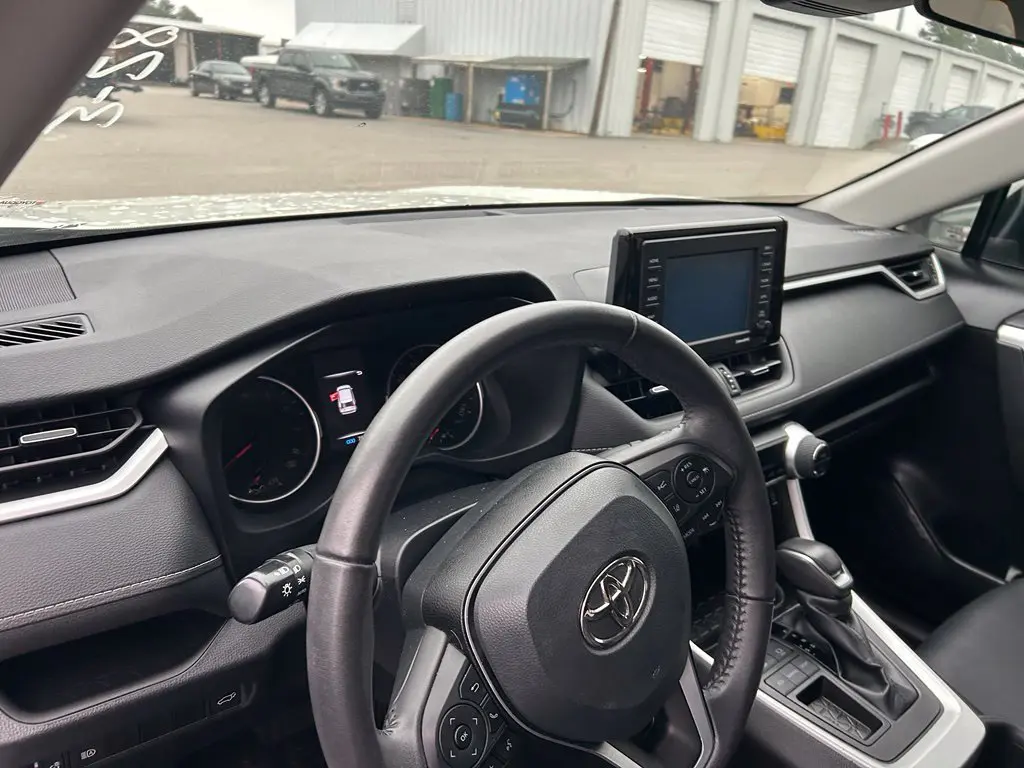 2022 Toyota RAV4 - $28,995