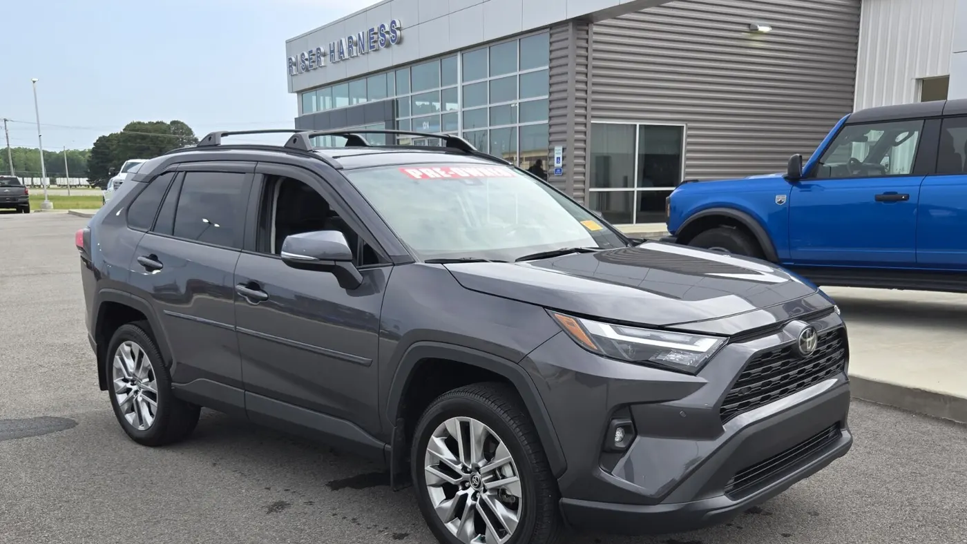 2024 Toyota RAV4 XLE Premium