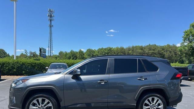 2021 Toyota RAV4 XLE Premium
