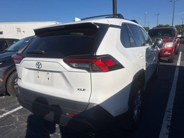 2020 Toyota RAV4 - $26,500