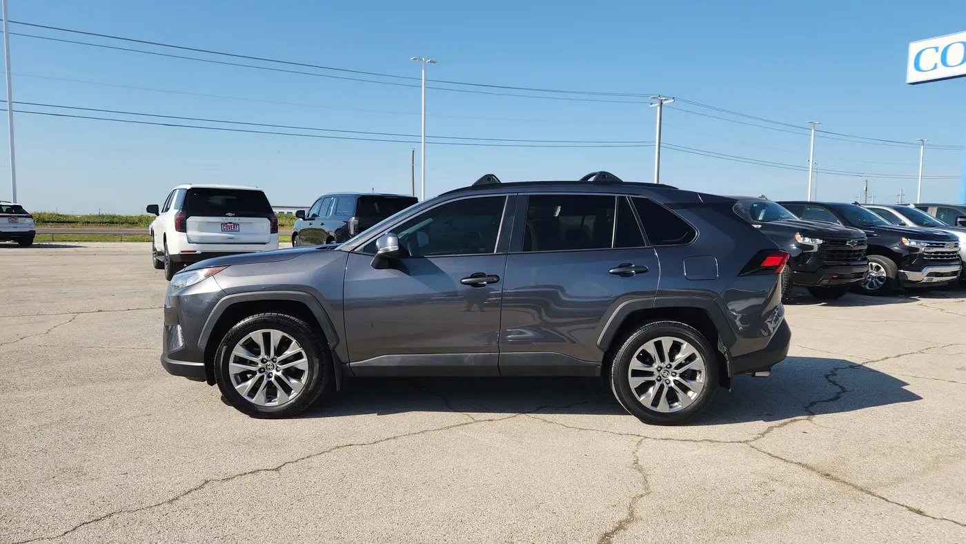 2021 Toyota RAV4 XLE Premium