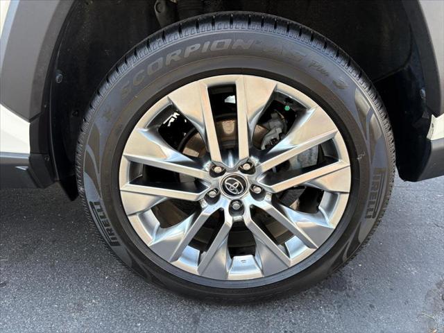 2021 Toyota RAV4 - $28,958