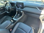 2020 RAV4 Thumbnail 18