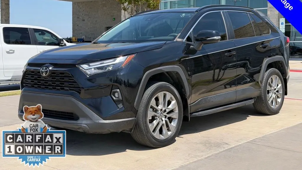 2023 Toyota RAV4 XLE Premium