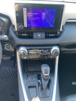 2024 RAV4 Thumbnail 29