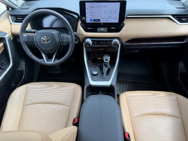 2024 Toyota RAV4 - $39,000