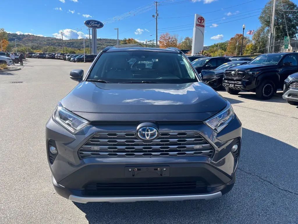 2021 Toyota RAV4 - $29,325